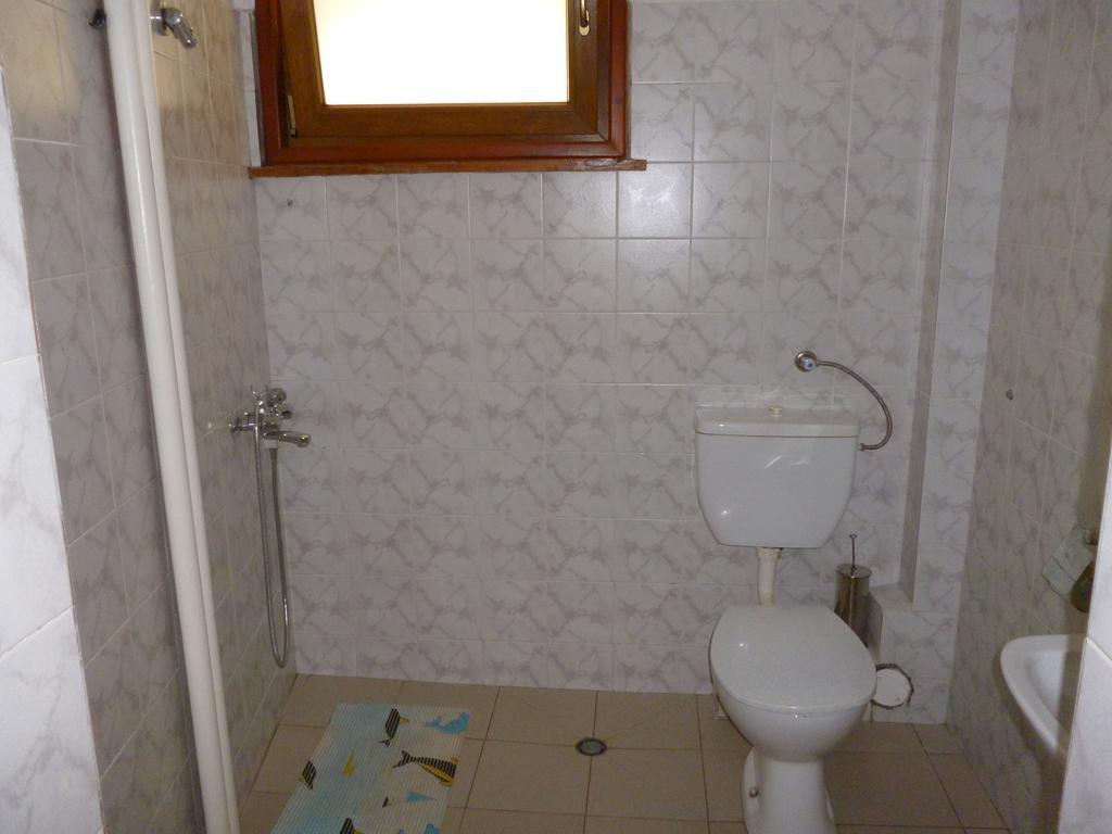 Hotel Comfort Veliko Turnovo Ruang foto