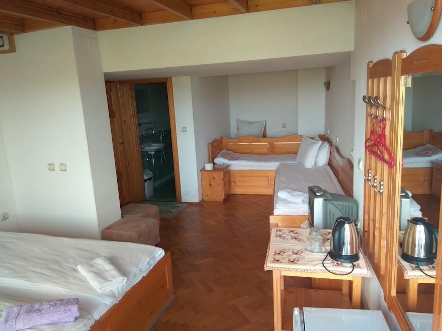 Hotel Comfort Veliko Turnovo Bagian luar foto