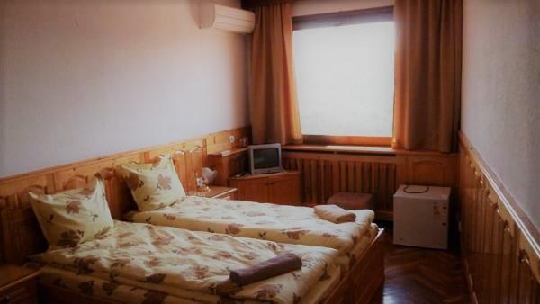 Hotel Comfort Veliko Turnovo Bagian luar foto